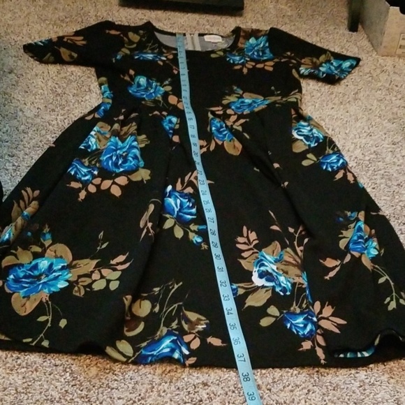 LuLaRoe Dress, Bright Blue Flowers Medium - Picture 6 of 8